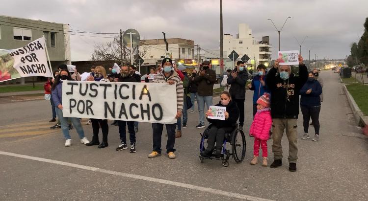 VIDEO: familiares de joven fallecido en siniestro de tránsito reclaman por justicia
