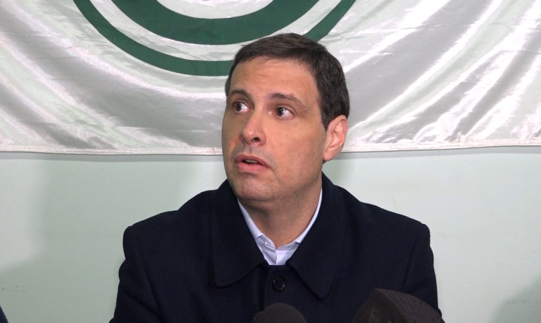 Pereyra denunció ante el senado situación anárquica con respecto a EGEDA, ya que se perjudica al comercio establecido