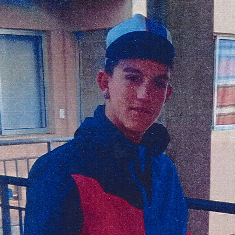 Buscan a un menor ausente de su casa