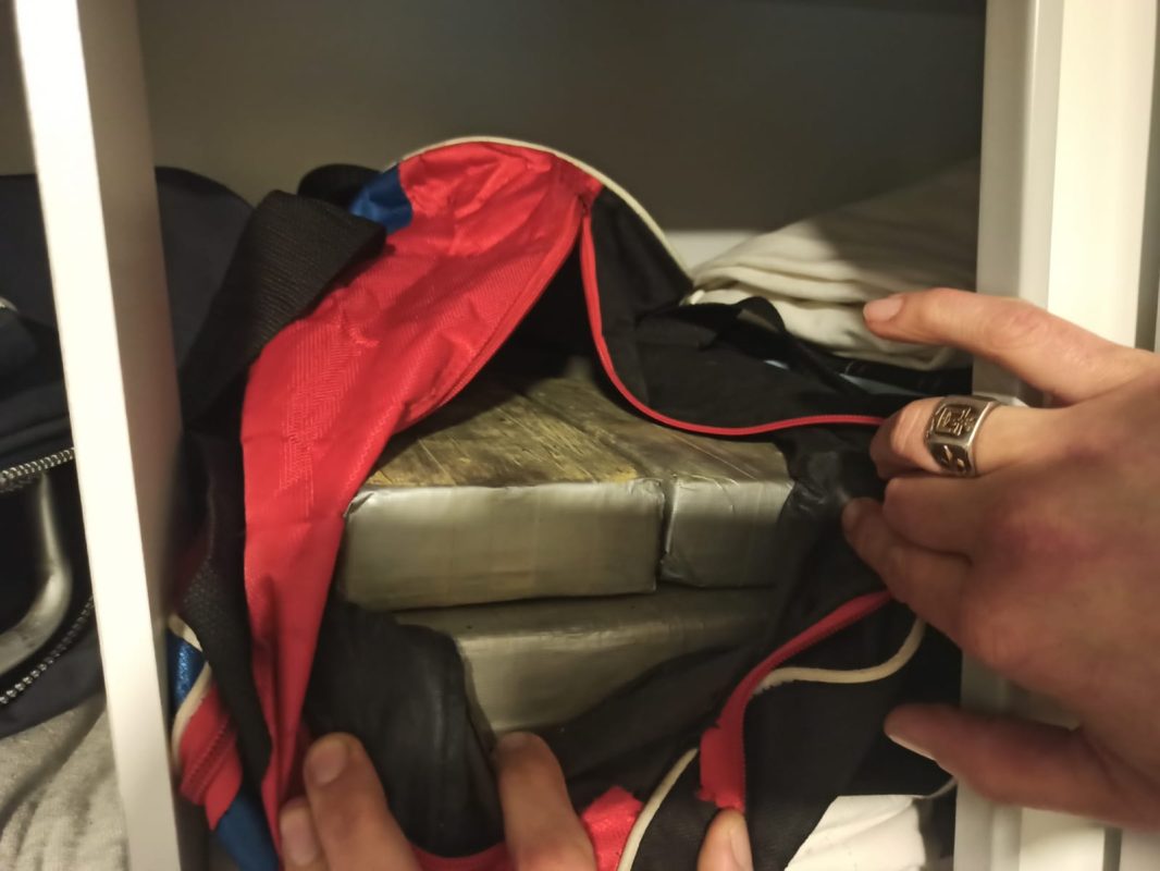 Incautaron más de 5 kilos de cocaína en Lausana