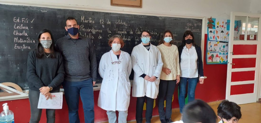 Municipio de Garzón y José Ignacio visita escuelas brindando charlas sobre turismo