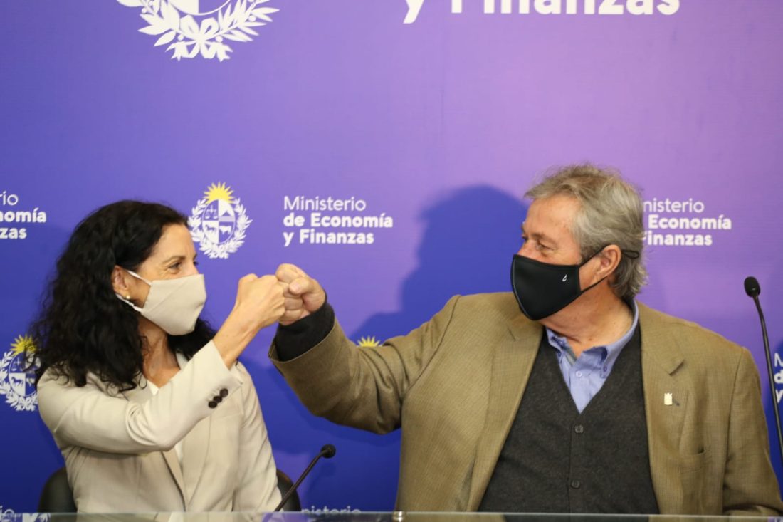 VIDEO: firmaron acuerdo para instalación de zona franca en Maldonado
