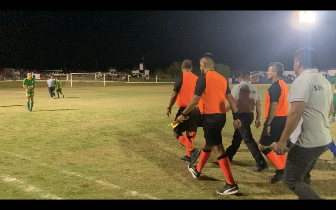 VIDEO: incidentes en el fútbol provocaron la suspensión de Barrio Perlita – Central Molino