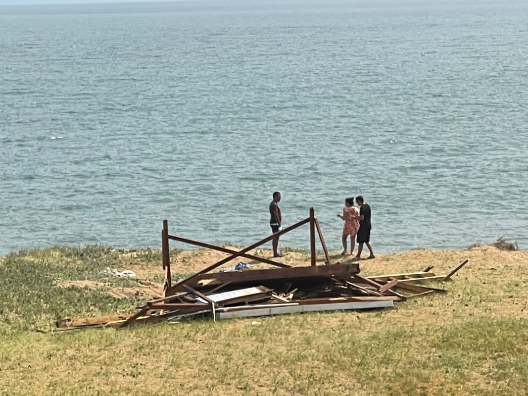 Varias casetas de guardavidas dañadas por el temporal
