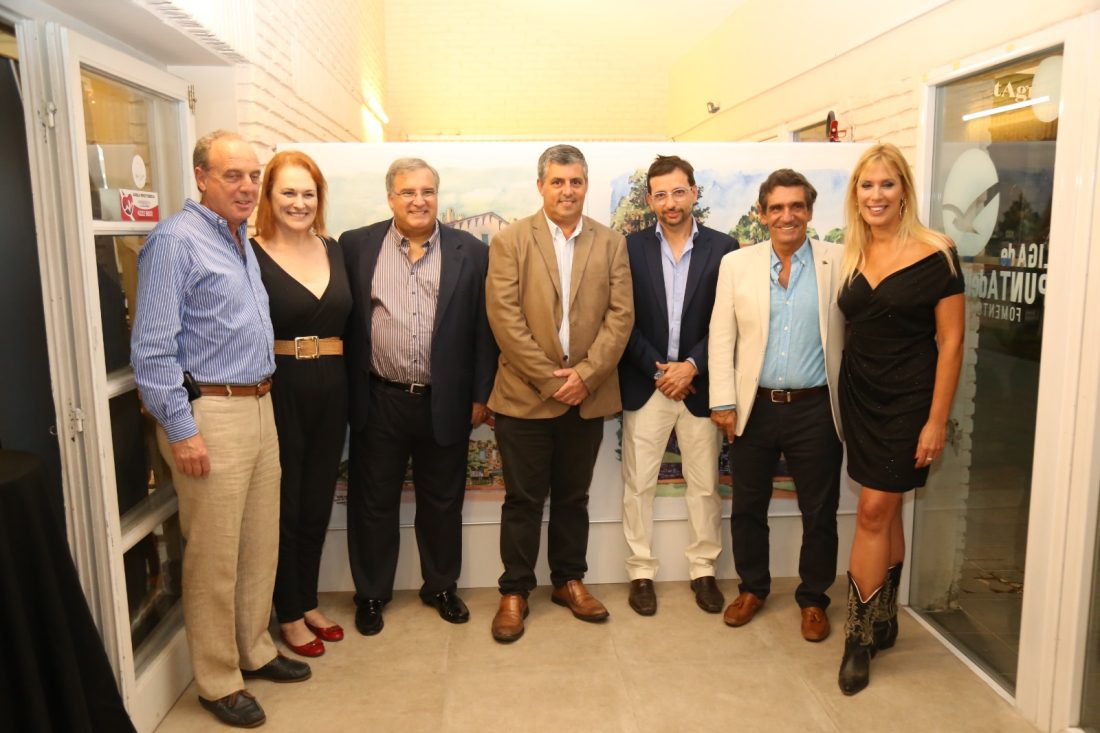 Carballal resaltó importancia de homenajear en vida a antiguos veraneantes y residentes￼