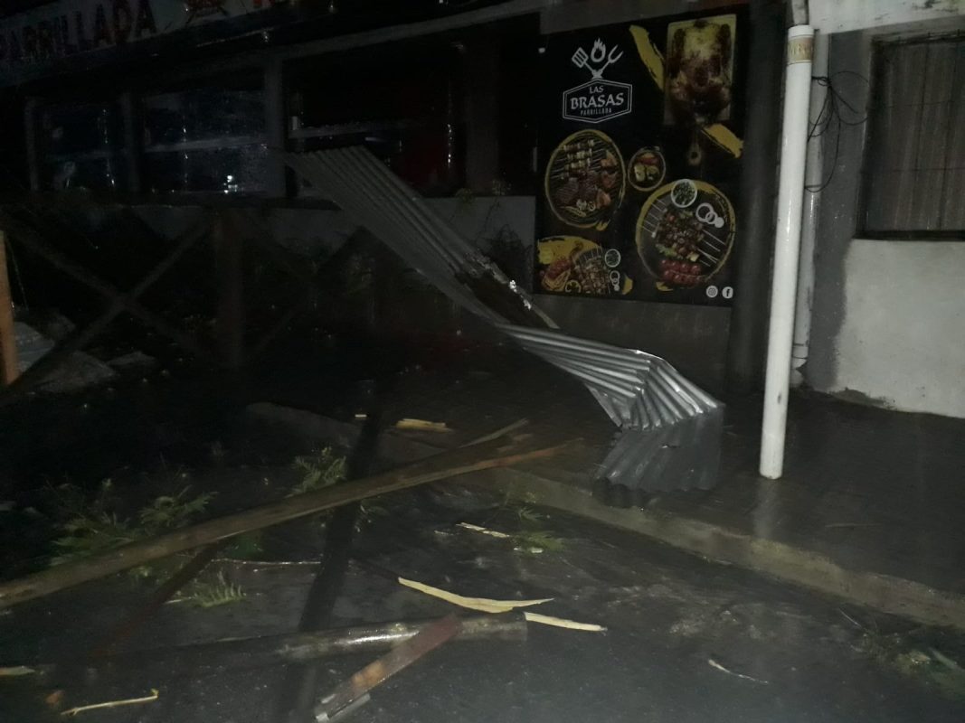 Turbonada dejó importantes daños en zona oeste