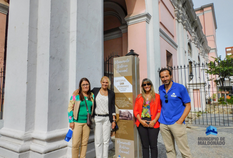 Se inició  la colocación de señalética histórica que identifica los sitios patrimoniales de la ciudad