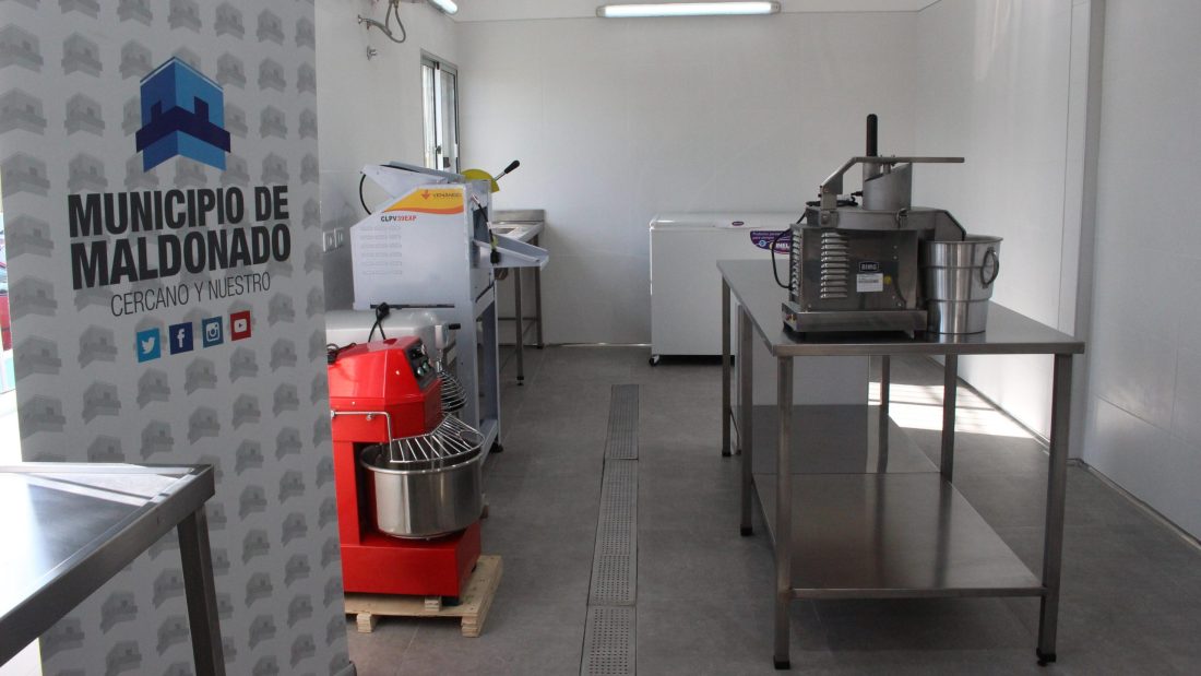 Inauguraron planta de elaboración en Barrio Hipódromo