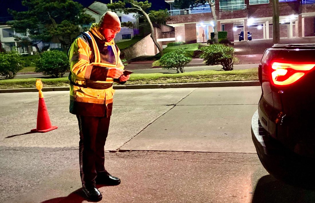 El conductor más honesto se presentó en un control y terminó multado