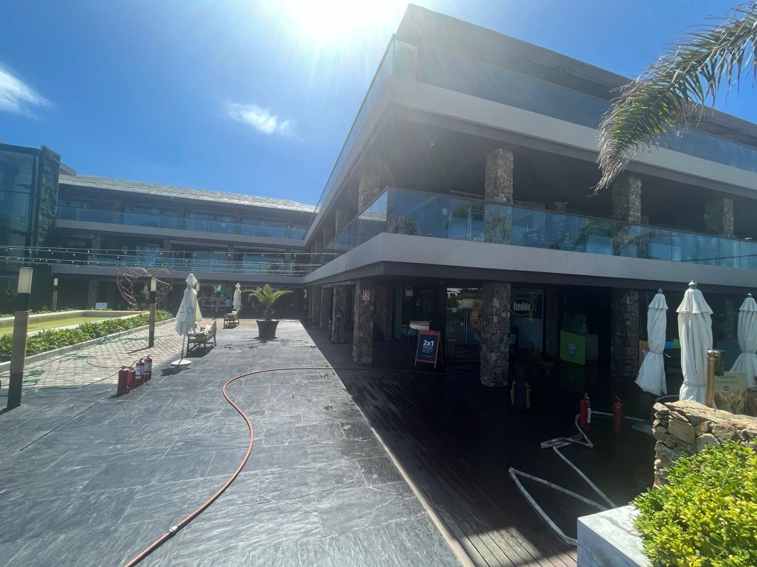 Incendio en shopping de La Barra fue controlado