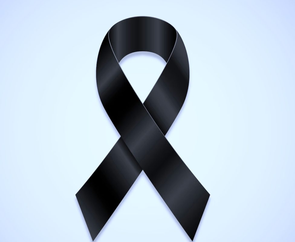 Un niño falleció tras caer en una piscina