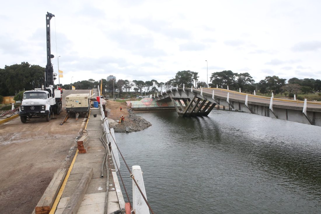 Comenzó llenado de pilotes en Puente 2 de La Barra