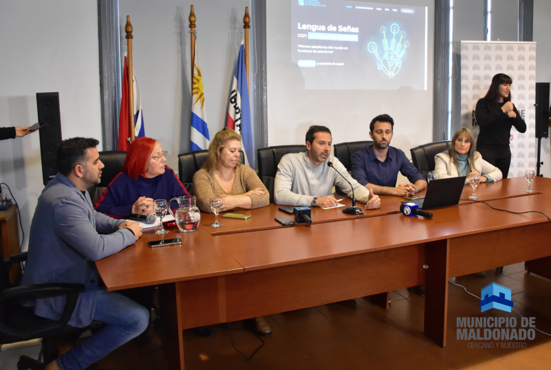 Anunciaron becas para 200 estudiantes de Maldonado en LSU