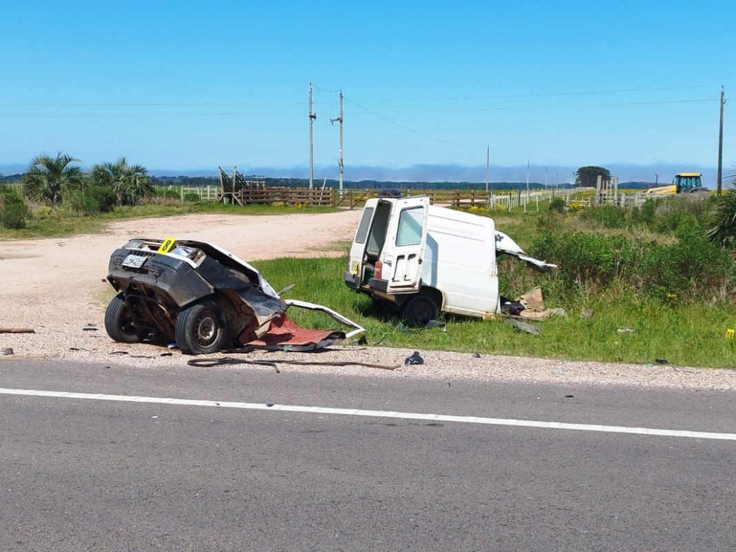 Un hombre muerto y una mujer lesionada es el saldo de un accidente en Rocha