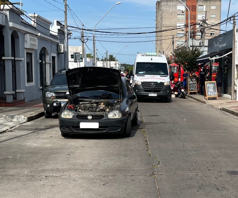 Delincuentes eran perseguidos por el centro de Maldonado y todo terminó en un accidente