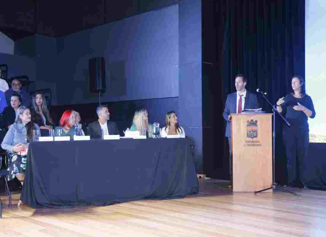 Rapetti resaltó el “enorme crecimiento” en materia de competencias y visibilidad del Municipio de Maldonado