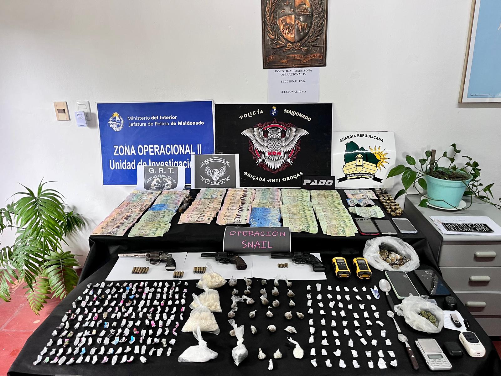 Megaoperativo antidrogas en Maldonado: siete detenidos y droga incautada