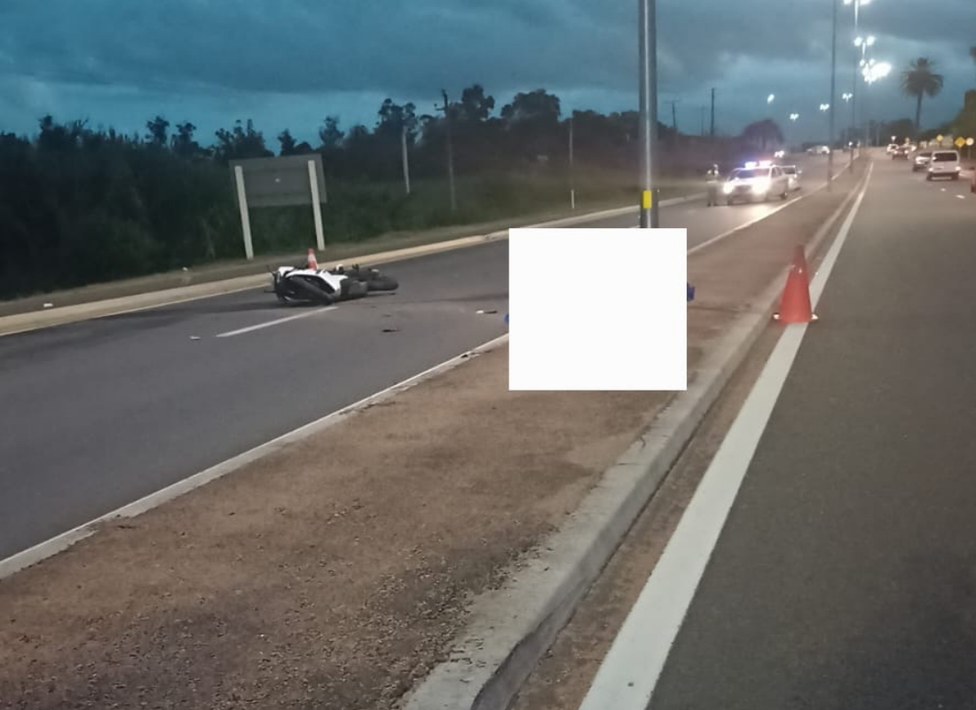 Joven falleció tras perder el control de su moto