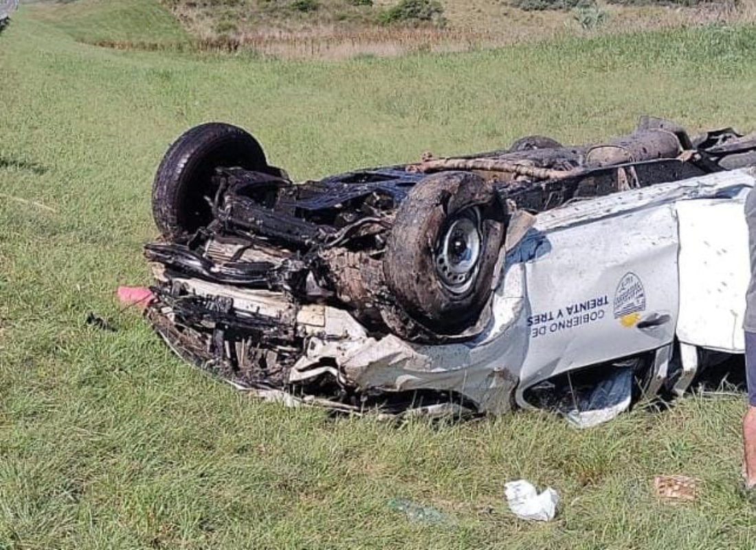 Murió la niña de 2 años que iba en la camioneta que volcó de la Intendencia de Treinta y Tres