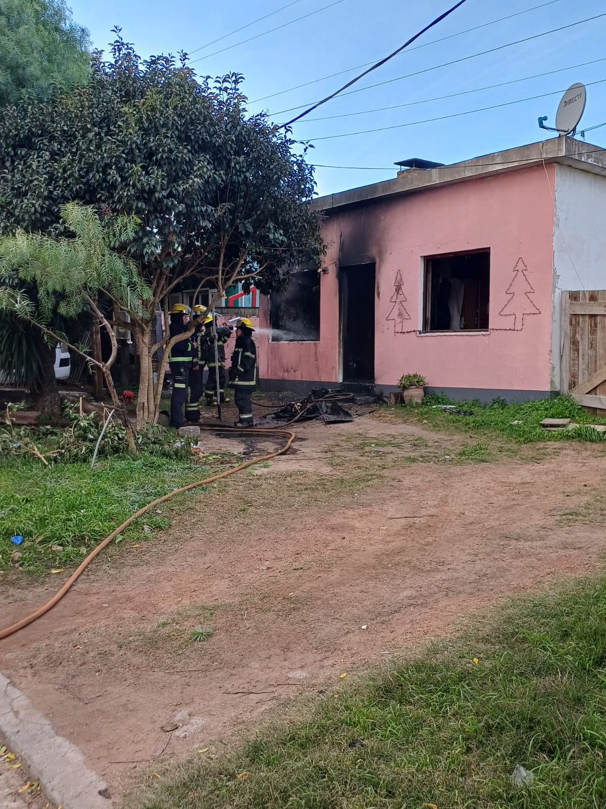 Incendio destruyó vivienda en San Carlos; menores fueron derivados a centro asistencial
