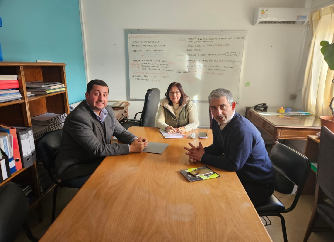 Echeverría pidió más centros educativos para Maldonado