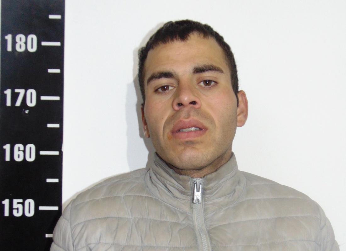 Insólito: rapiñó a un taxista, perdió el revólver en el auto y lo volvieron a llamar por teléfono