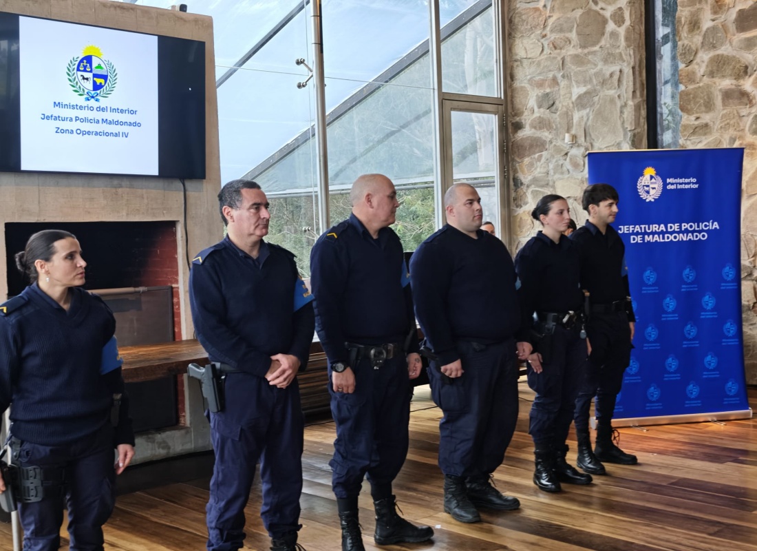 Nuevos reconocimientos a policías en Maldonado