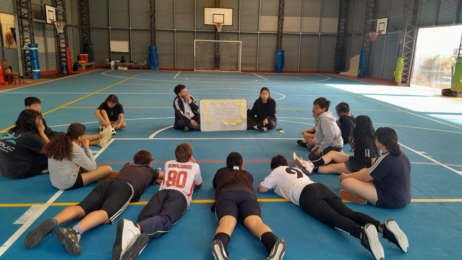 Salud mental en foco: el Municipio de Maldonado inició charlas con adolescentes en el Polideportivo San Martín
