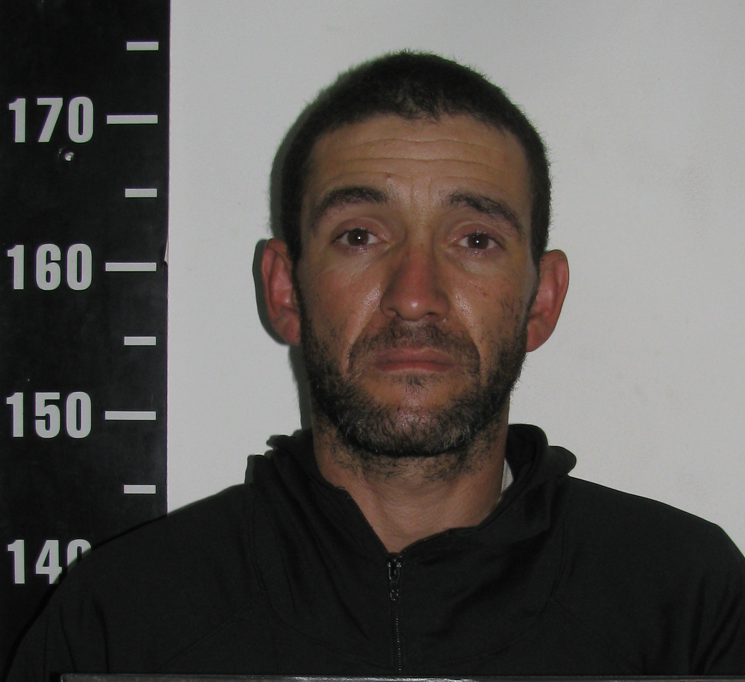 Condenan a tres meses de prisión a hombre por hurto en depósitos de avenida Garzón