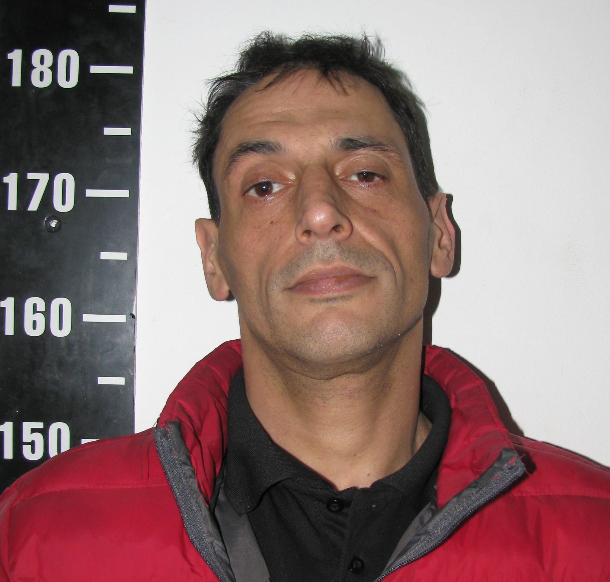 Robó carne de una vivienda y fue detenido tras una persecución en San Carlos