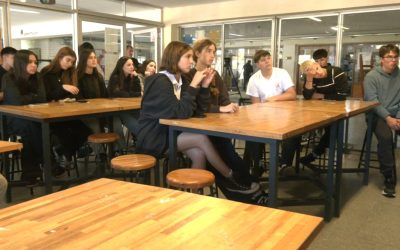 Charlas en liceos permitirán exonerar instancia clave al sacar la licencia de conducir