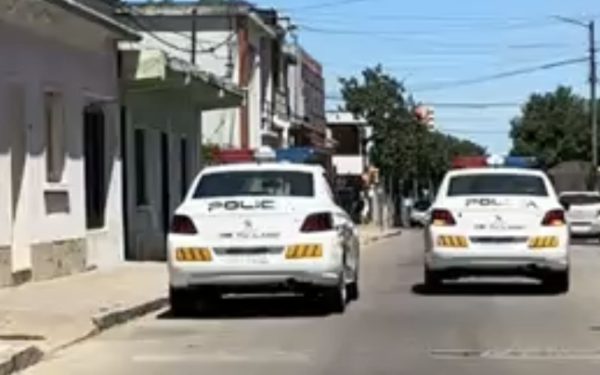 Una menor fue amenazada con un cuchillo en el cuello para robarle el celular en San Carlos