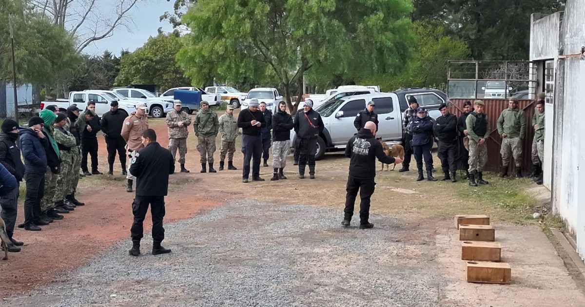 Soriano fue sede del primer encuentro nacional de canes detectores K-9