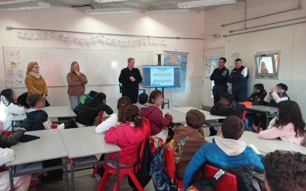 Policía Comunitaria brindó charla preventiva en escuela de Maldonado