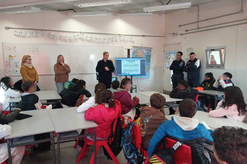 Policía Comunitaria brindó charla preventiva en escuela de Maldonado